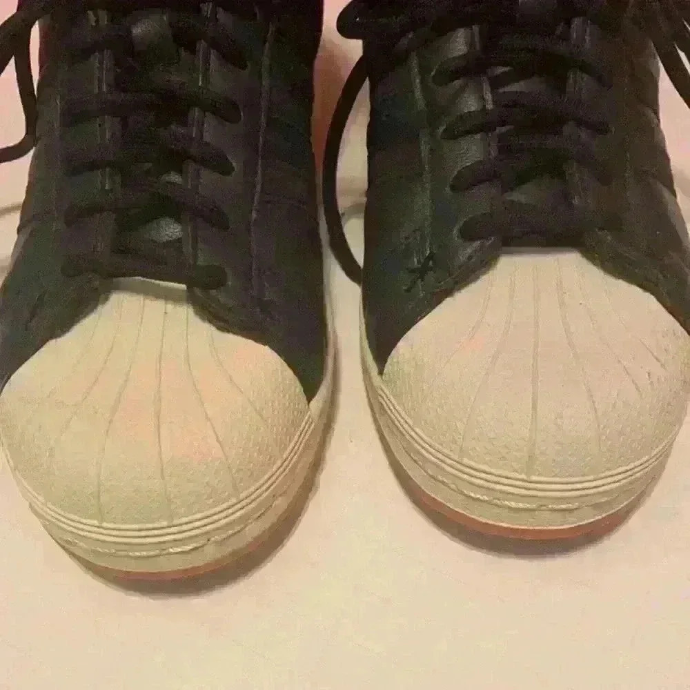 Adidas Blue high top sneakers shell toe sz 5 Boys - Picture 2 of 13